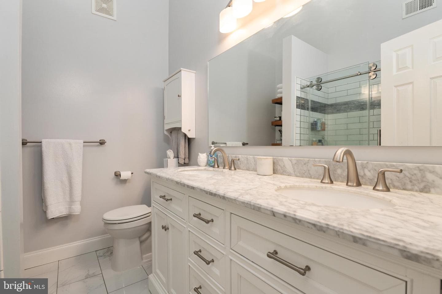 2333 Manomet Court photo 20
