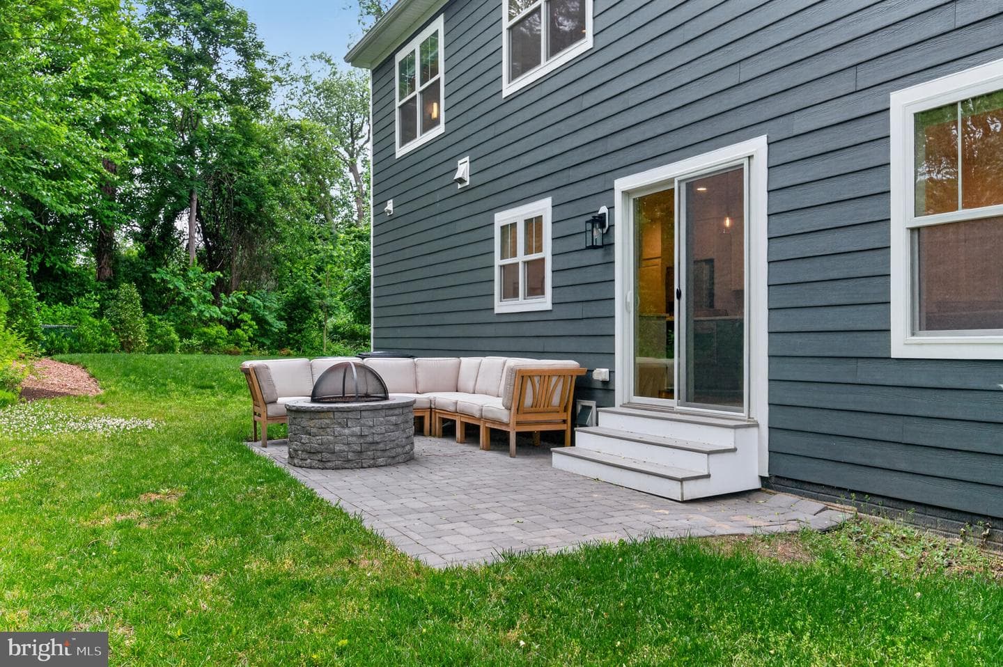 111 Ellershaw Court photo 61