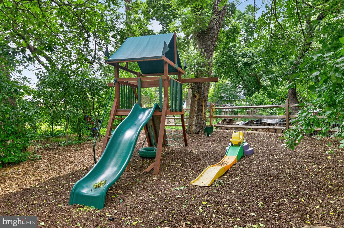111 Ellershaw Court photo 66