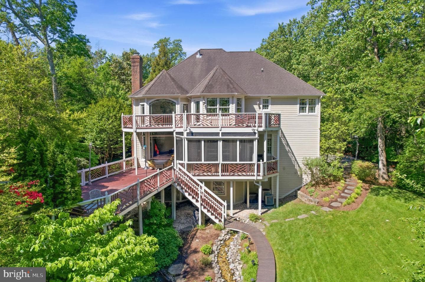 982 Stonington Drive photo 66