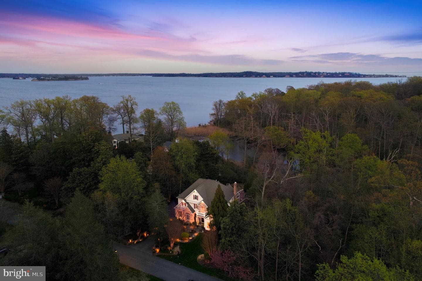982 Stonington Drive photo 85