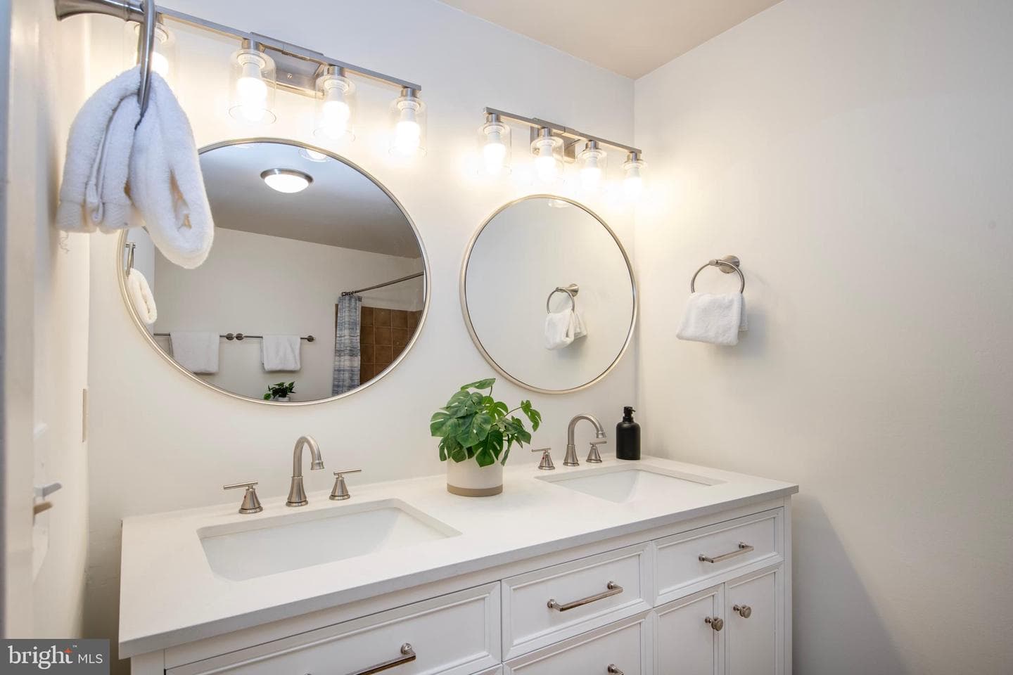 2118 Chesapeake Harbour Drive E #202 photo 27