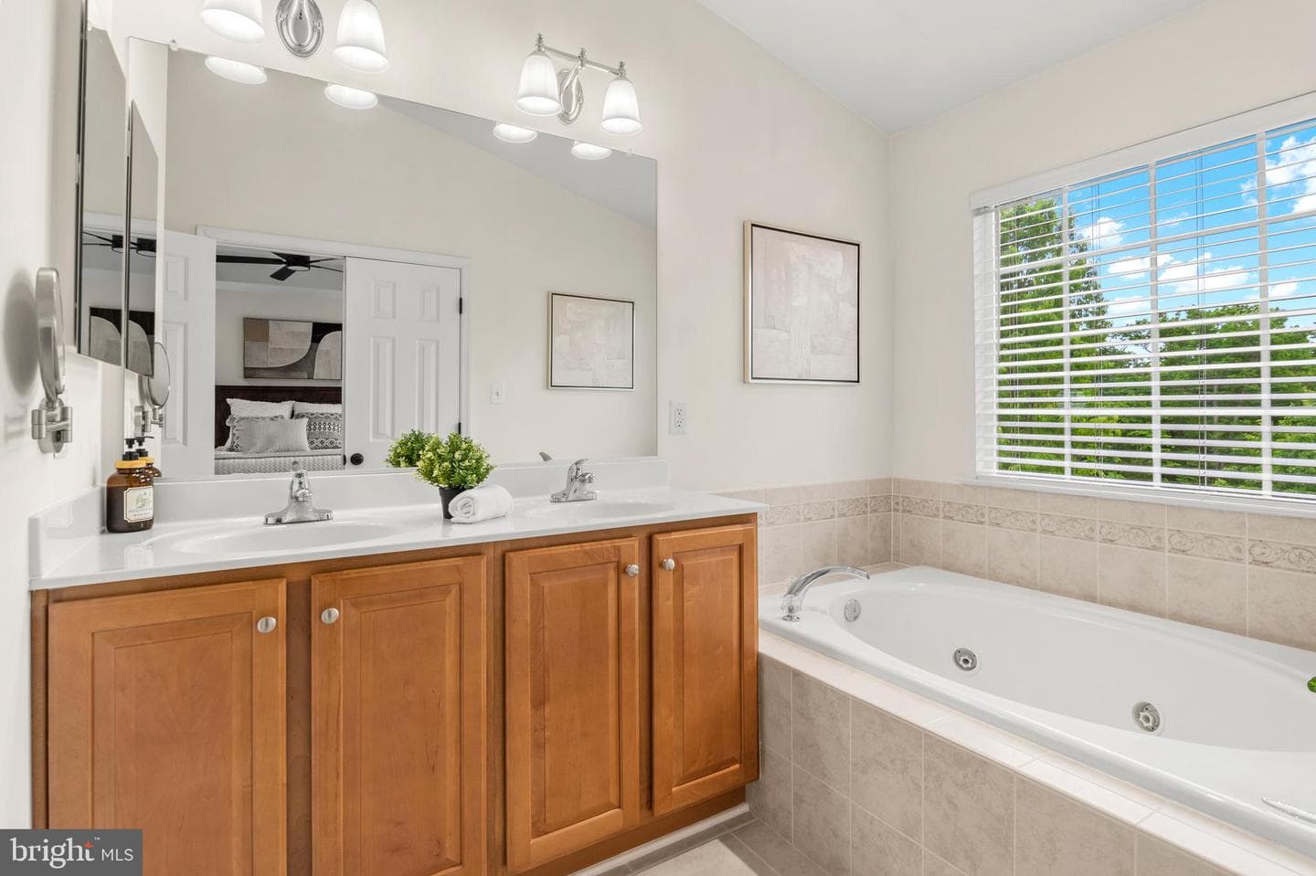 1056 Pipistrelle Court photo 41