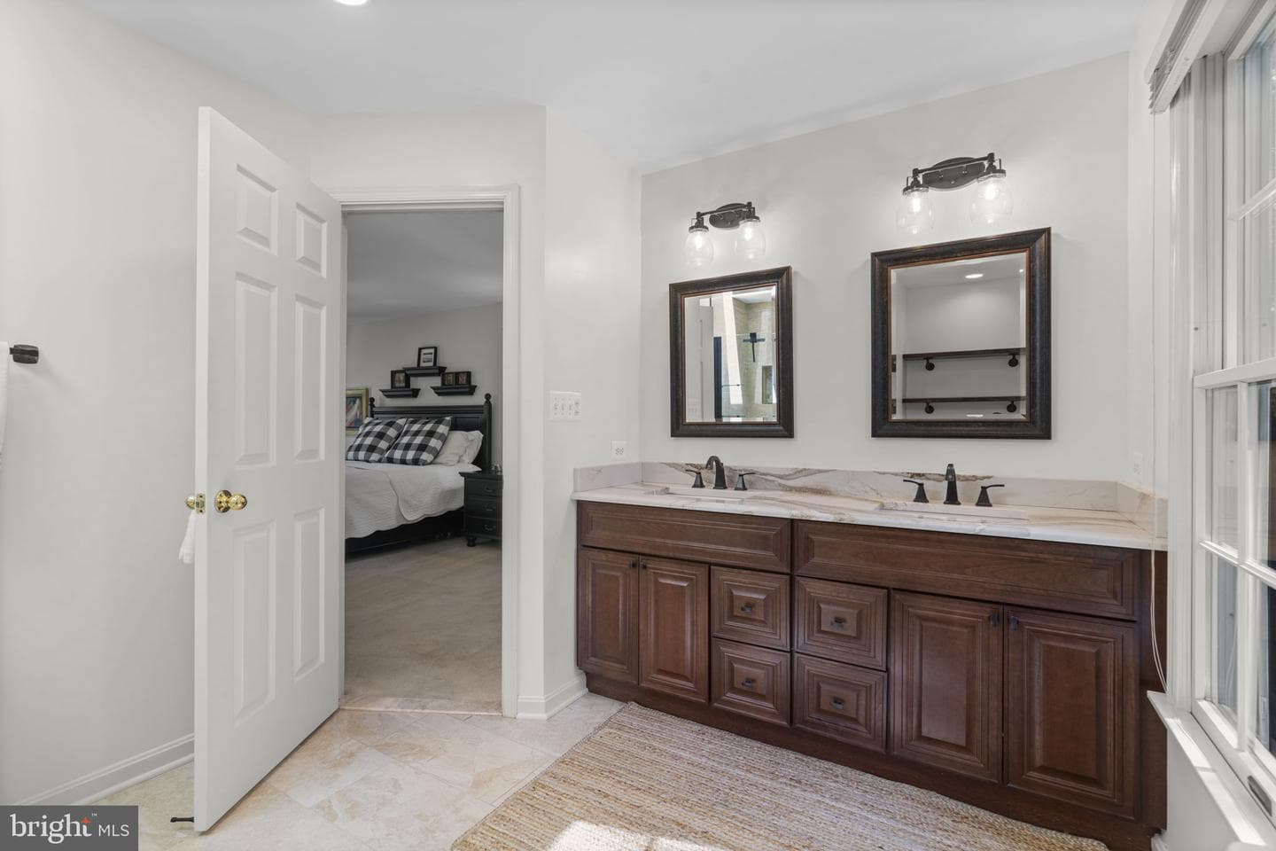 8391 Greenstone Court photo 34