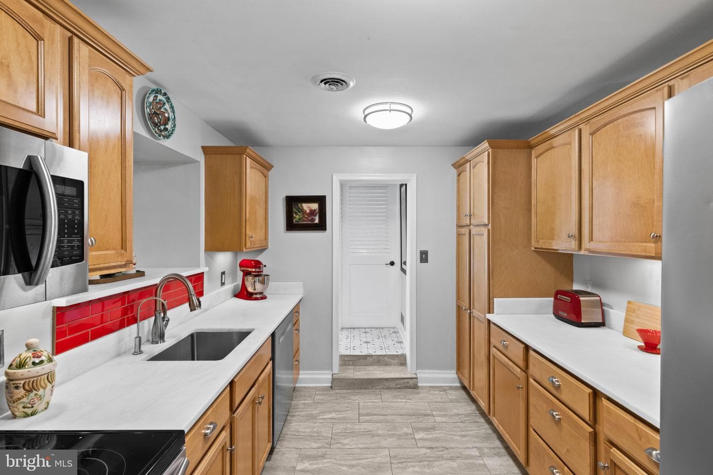 310 Epping Way photo 15