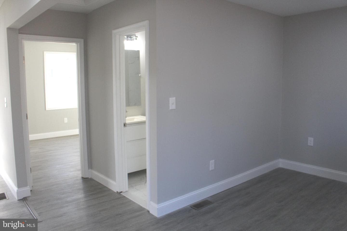 7967 Foster Avenue photo 38
