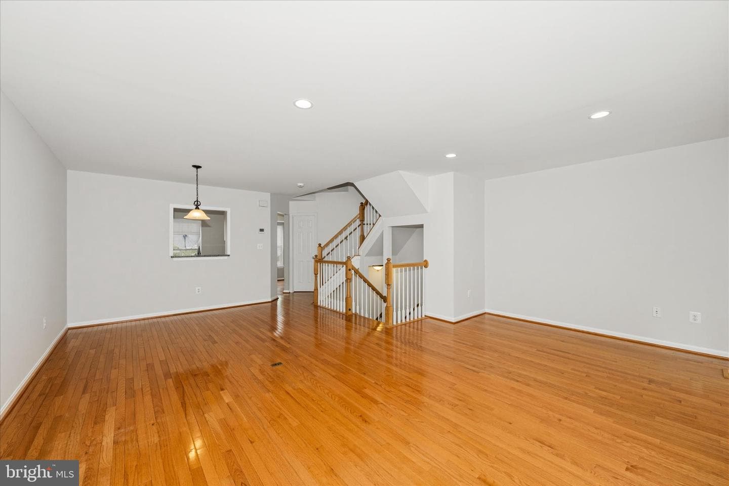 2211 Commissary Circle photo 10