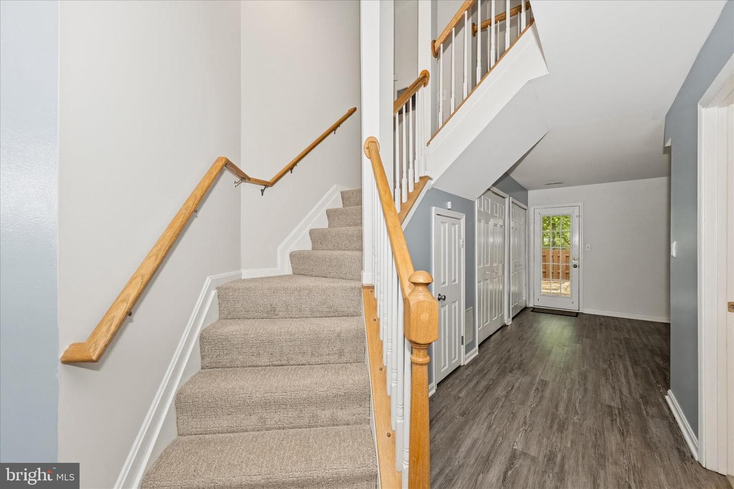 2211 Commissary Circle photo 5