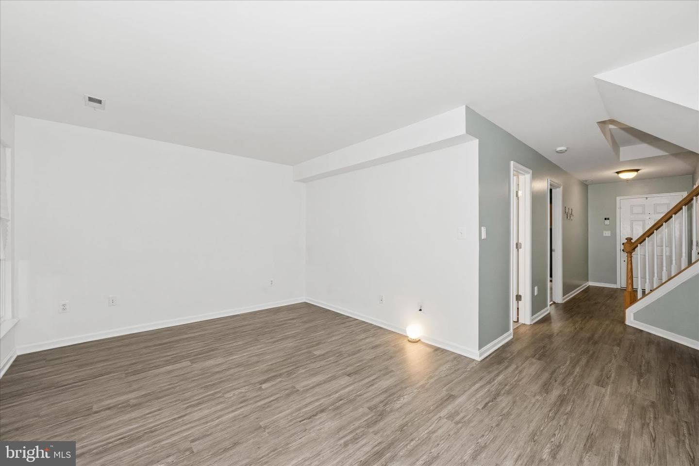 2211 Commissary Circle photo 53