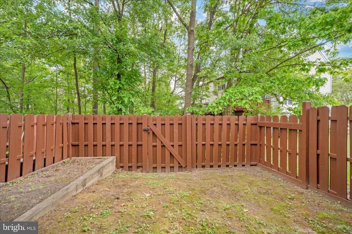 2211 Commissary Circle photo 60