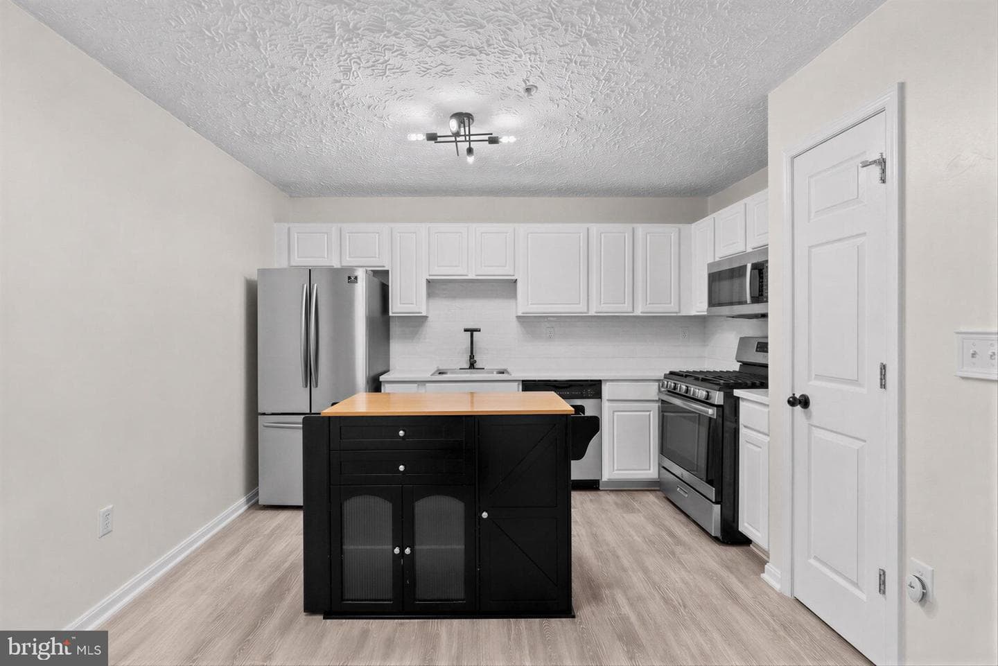 10 Ironstone Court photo 9