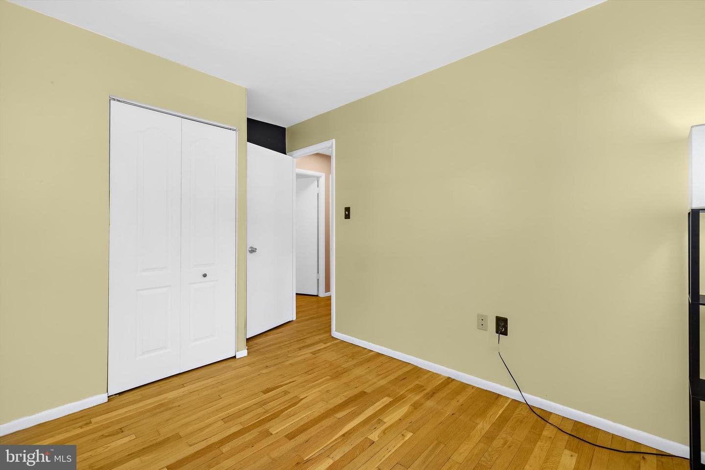 8249 Victoria Road photo 13