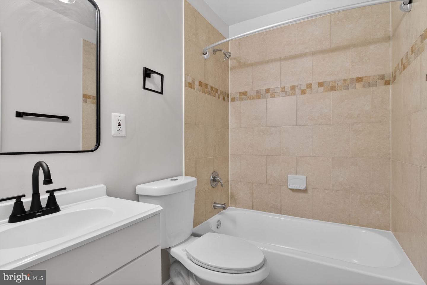 8204 Marlton Court photo 13