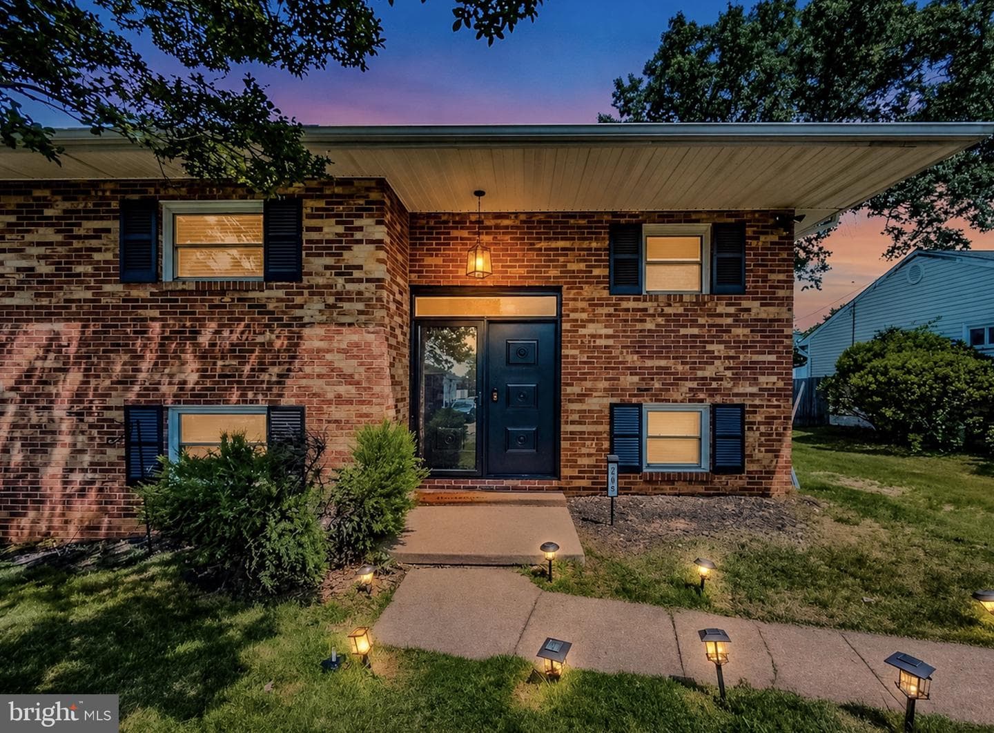 292 Mackintosh Drive, Glen Burnie
