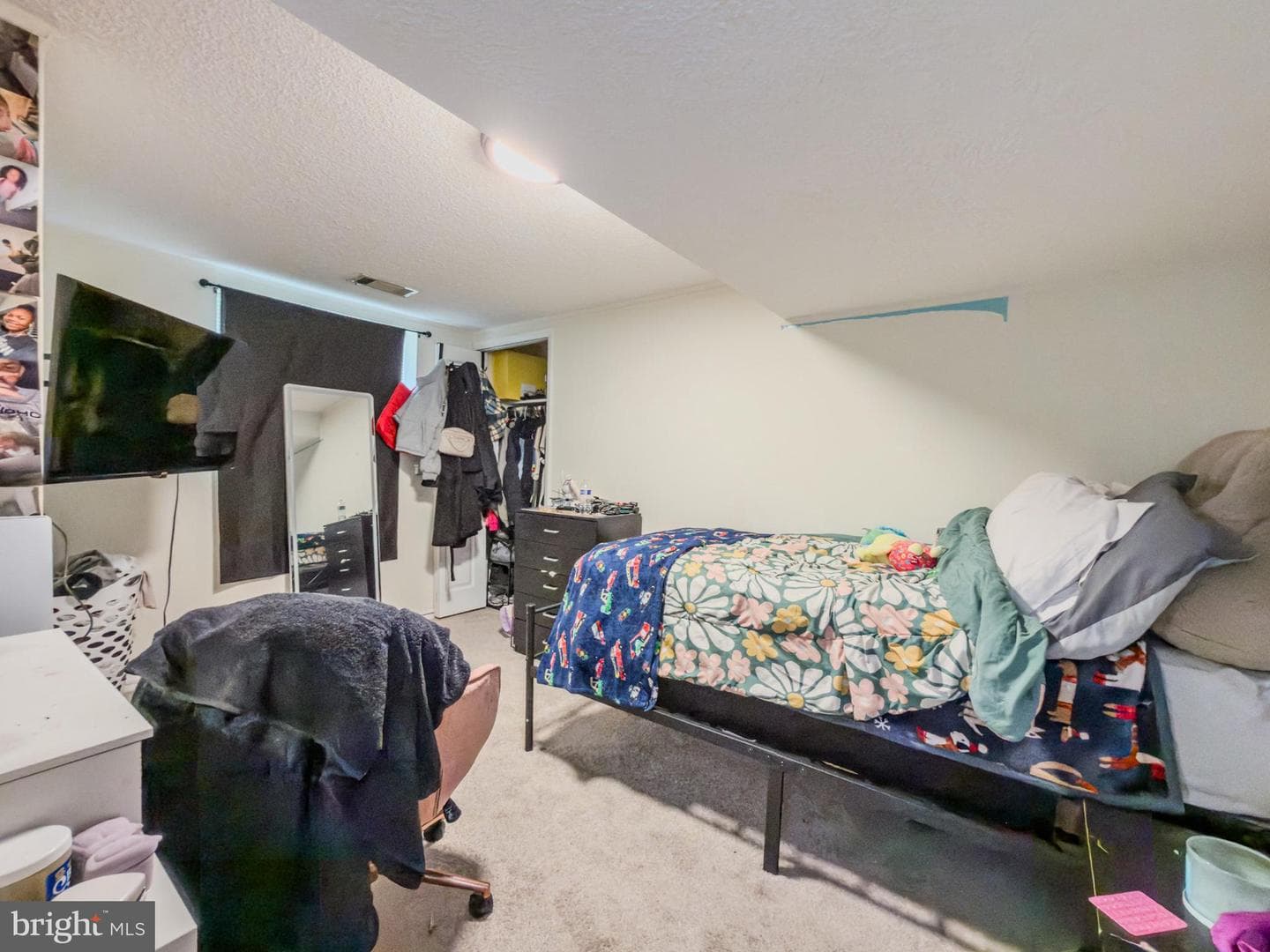 292 Mackintosh Drive photo 27