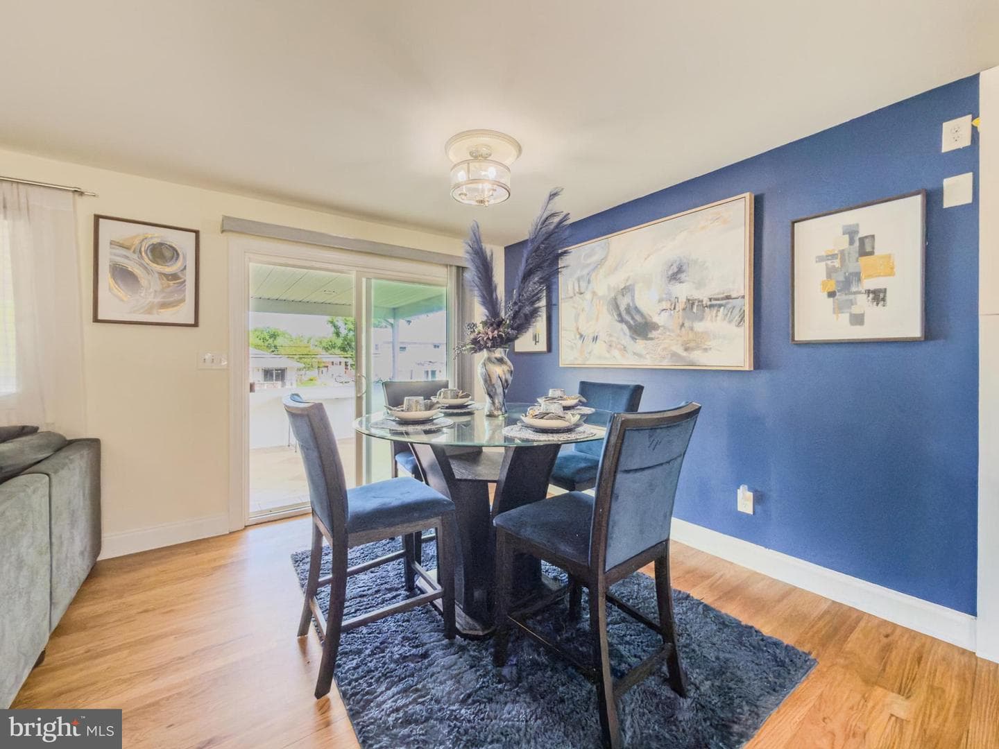 292 Mackintosh Drive photo 8
