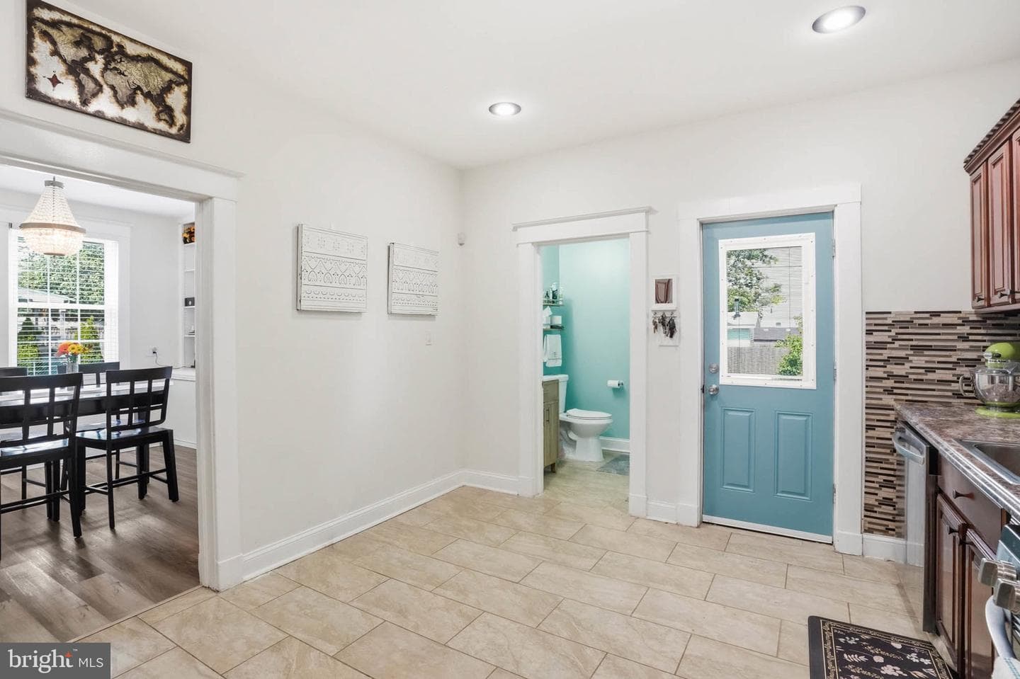 300 Townsend Avenue photo 14