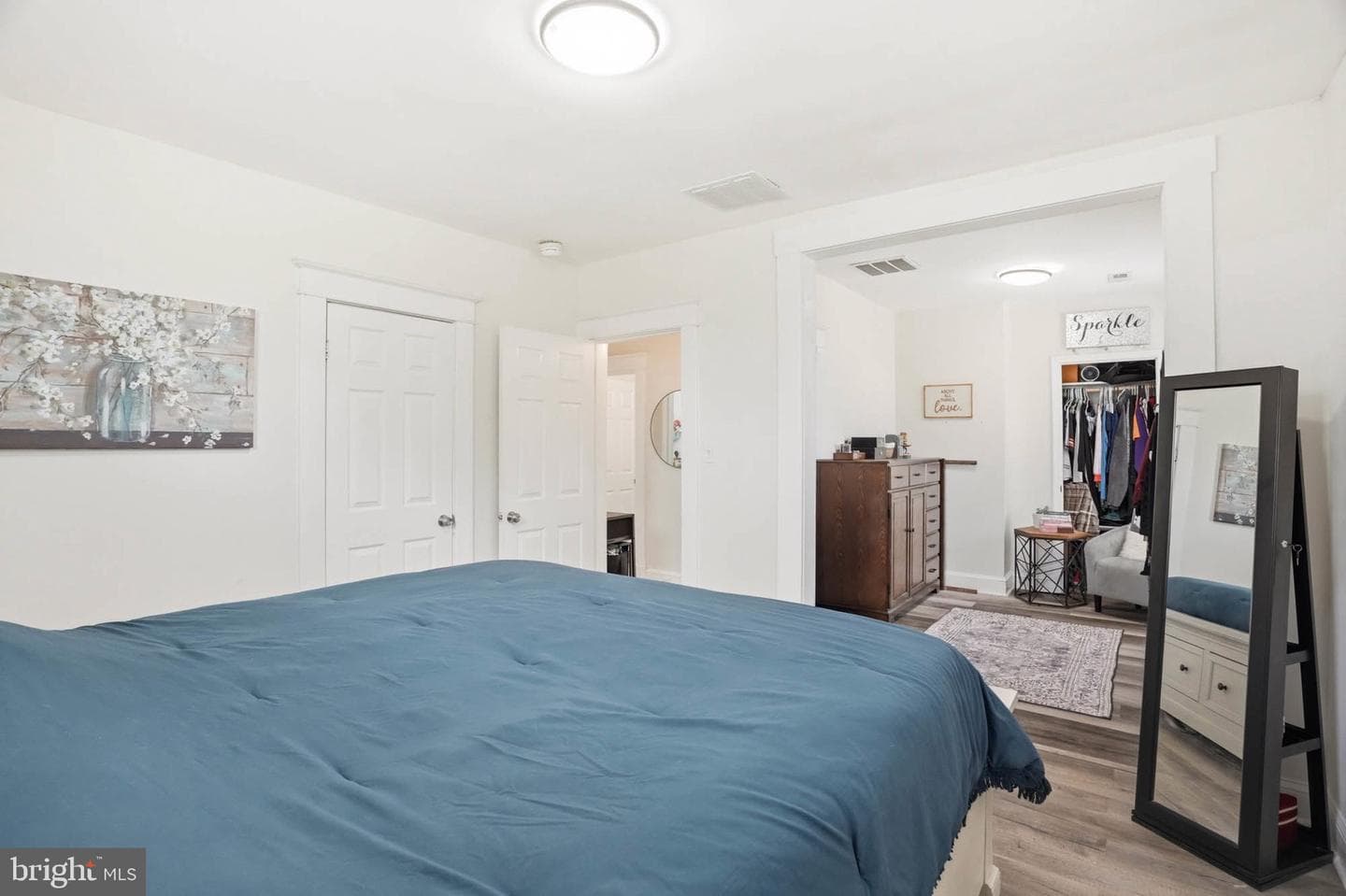 300 Townsend Avenue photo 17