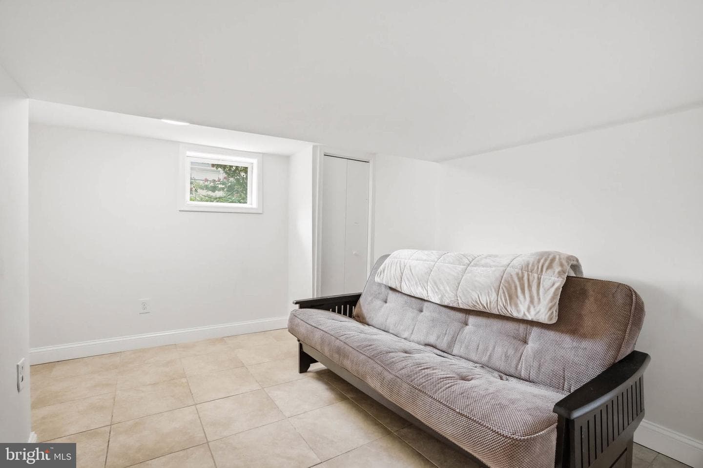 300 Townsend Avenue photo 30