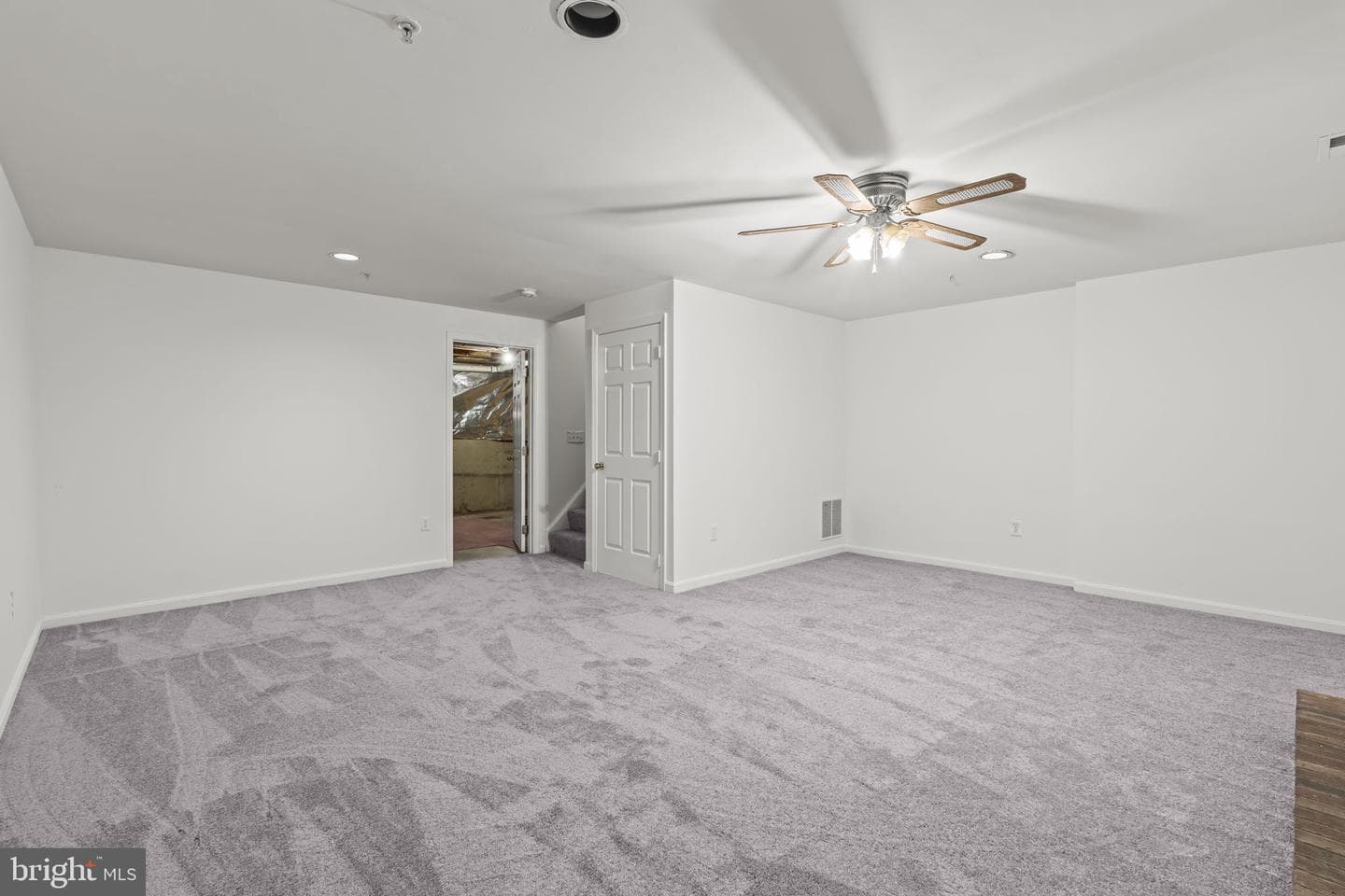 233 Kirbys Landing Court photo 30