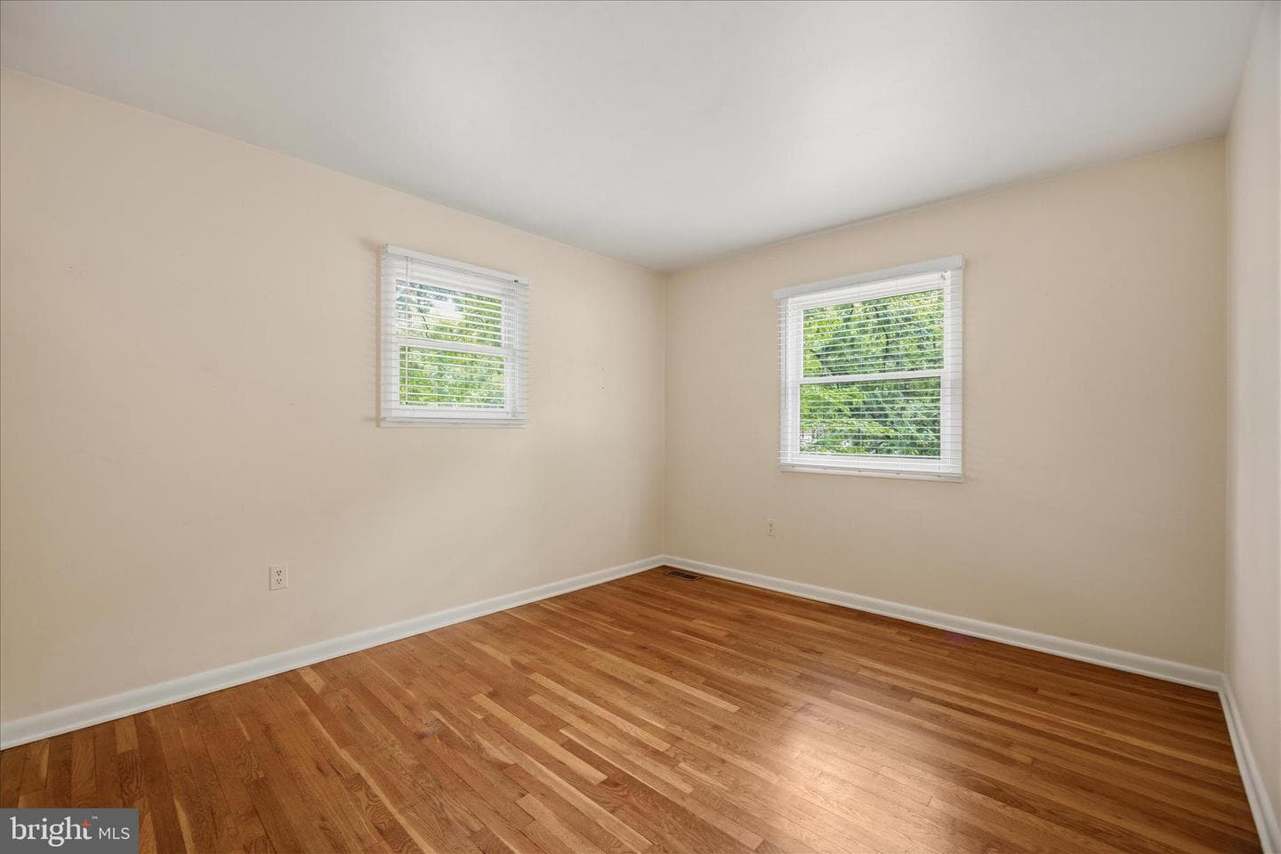 1402 Catlyn Place photo 24