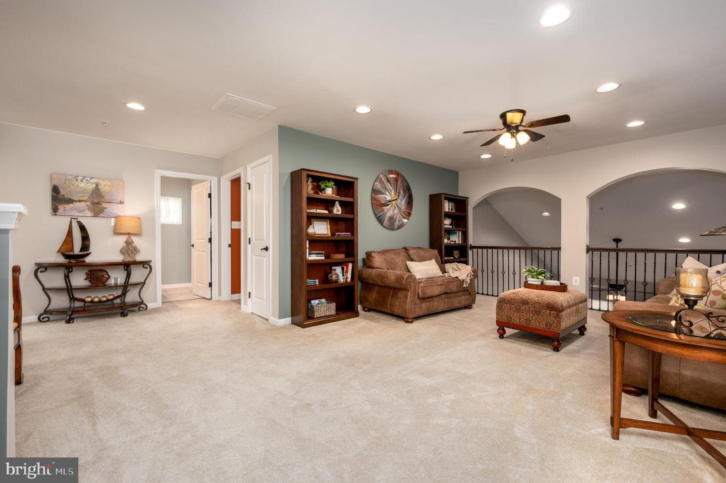 8323 Pondview Drive photo 36