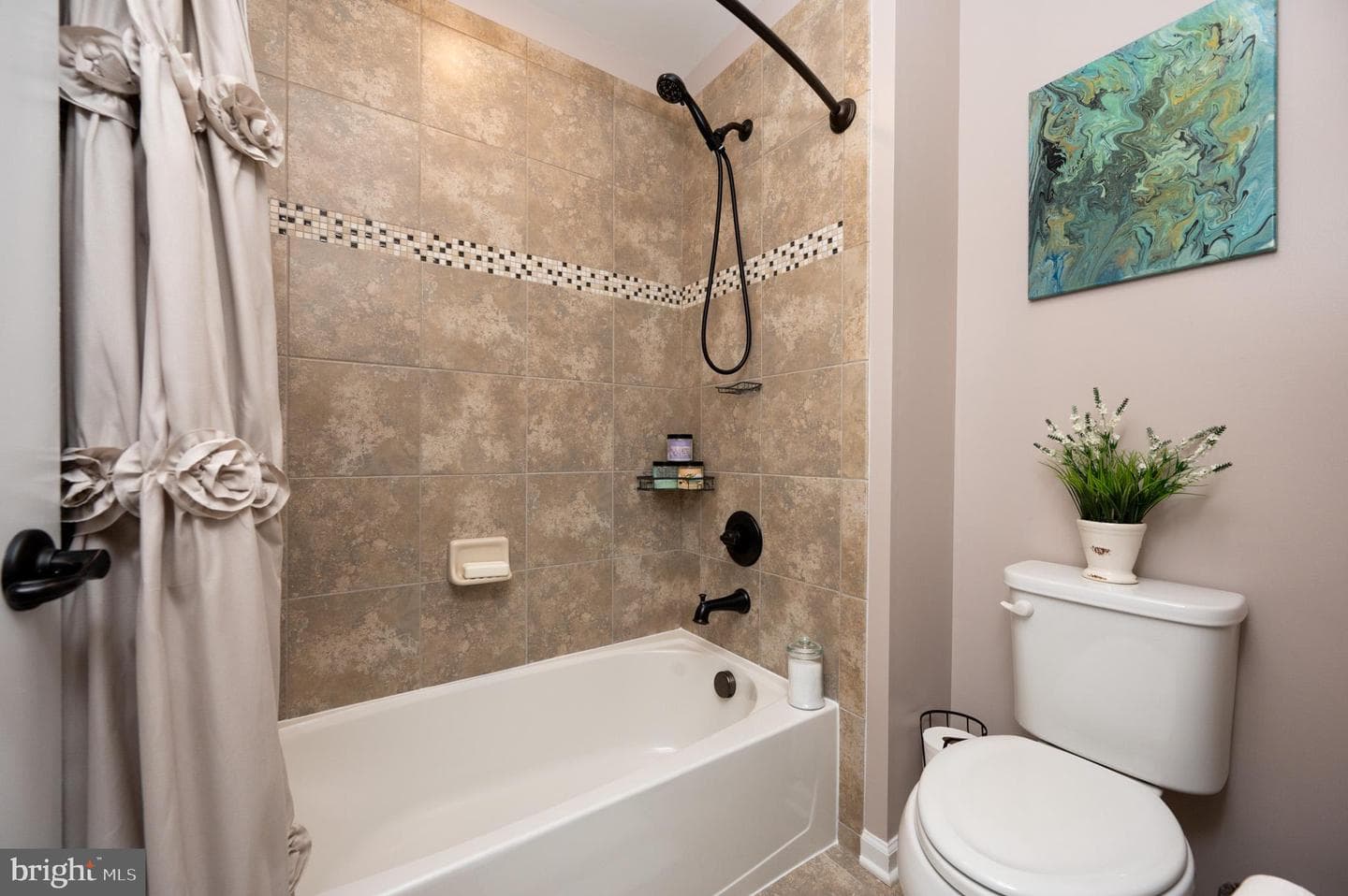 8323 Pondview Drive photo 42