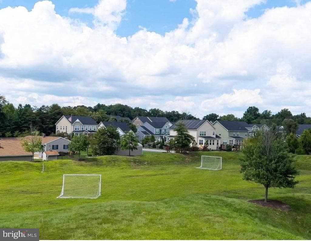 8323 Pondview Drive photo 59