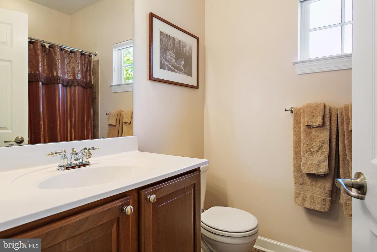 216 Bowen Court photo 32