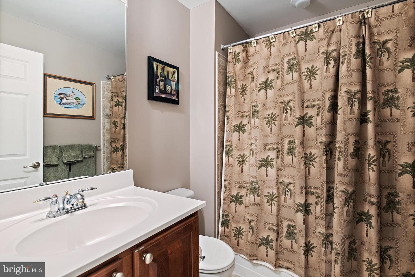 216 Bowen Court photo 43