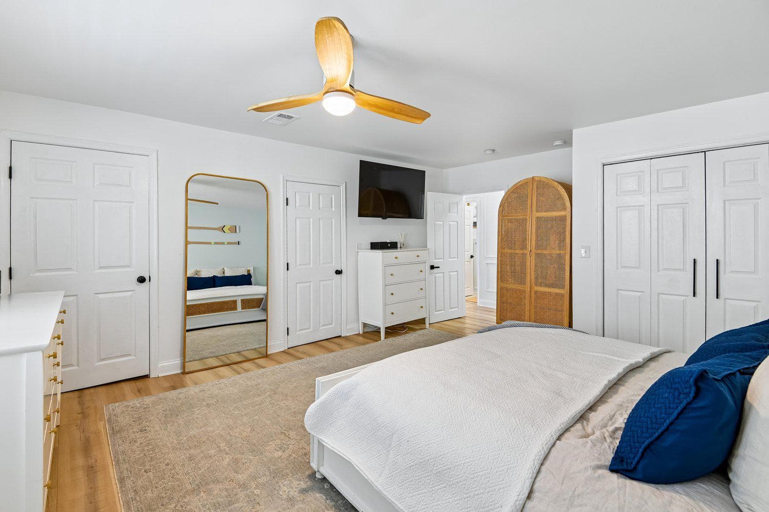 241 Edgewater Drive photo 31
