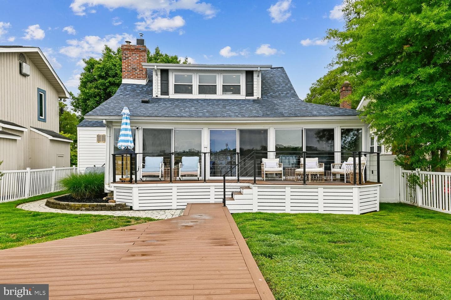 241 Edgewater Drive photo 44