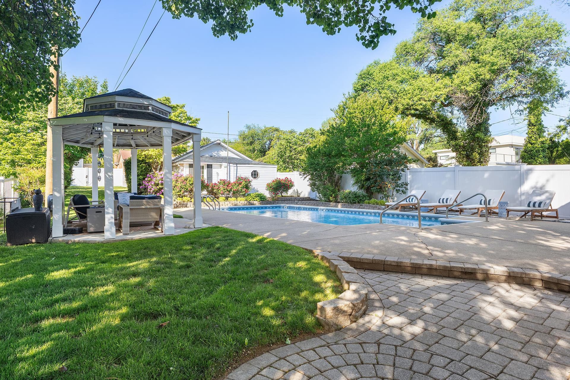241 Edgewater Drive photo 47