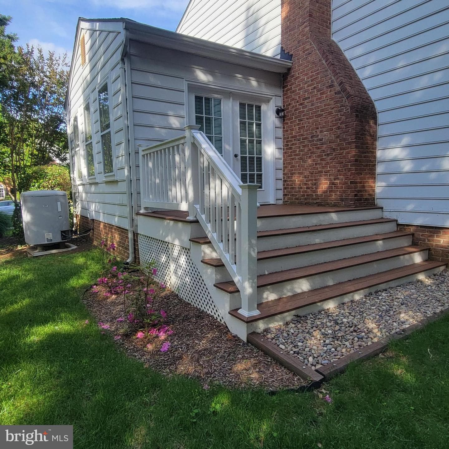 527 Post Oak Rd photo 16
