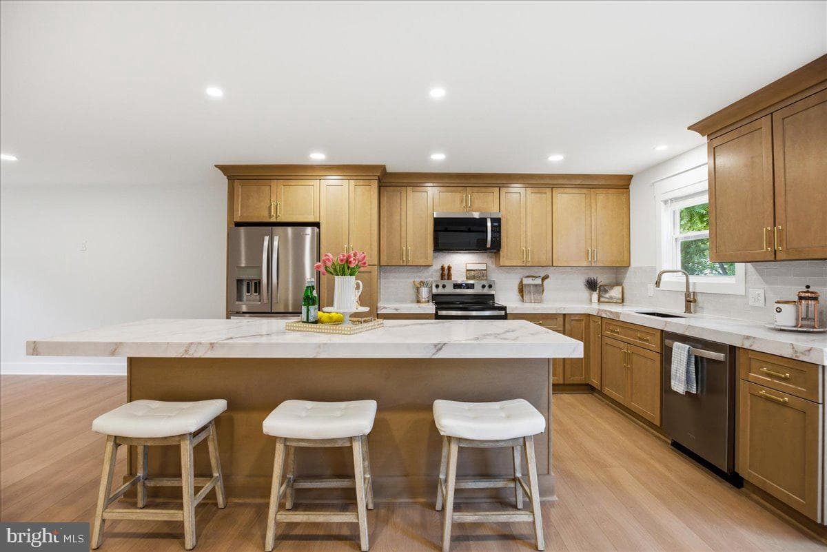 3615 2nd Avenue photo 13
