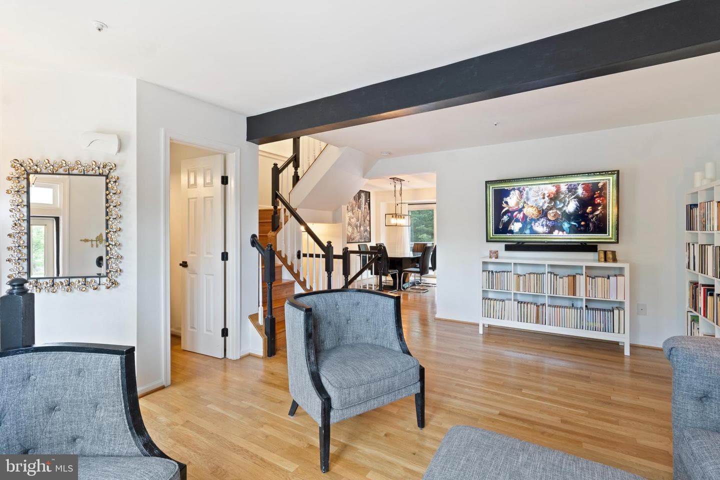 8618 Pine Meadows Drive photo 4