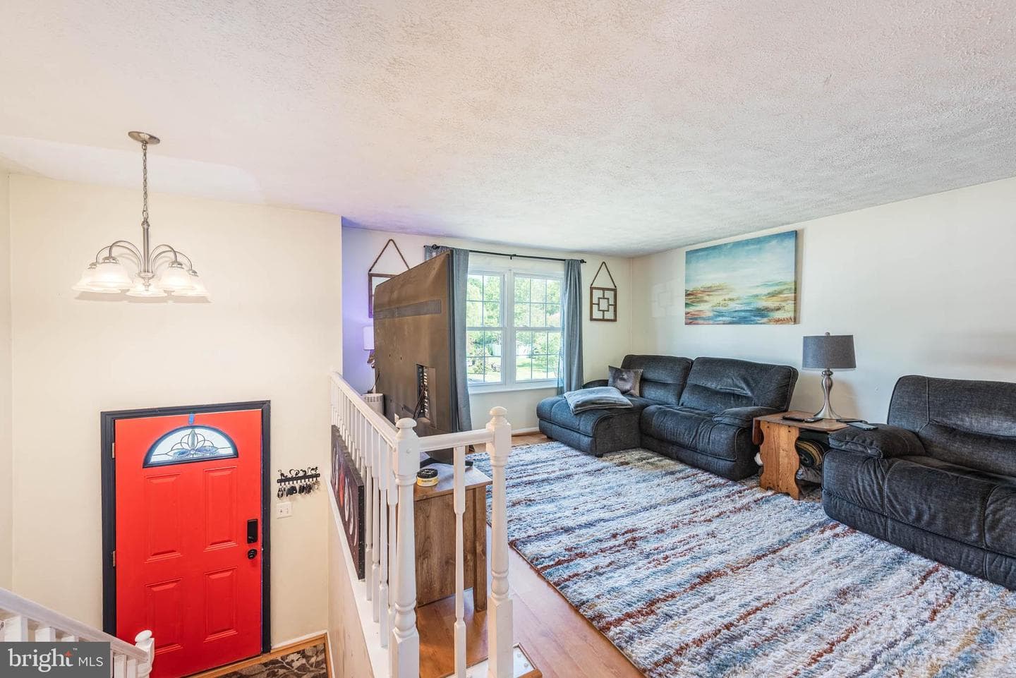 7709 Siden Drive photo 2