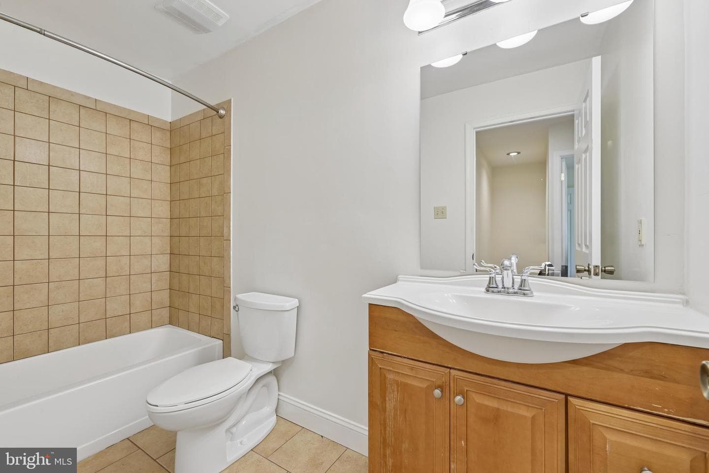 7961 Oakwood Road photo 24