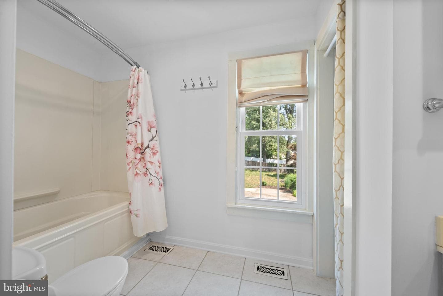 1023 Tudor Drive photo 23