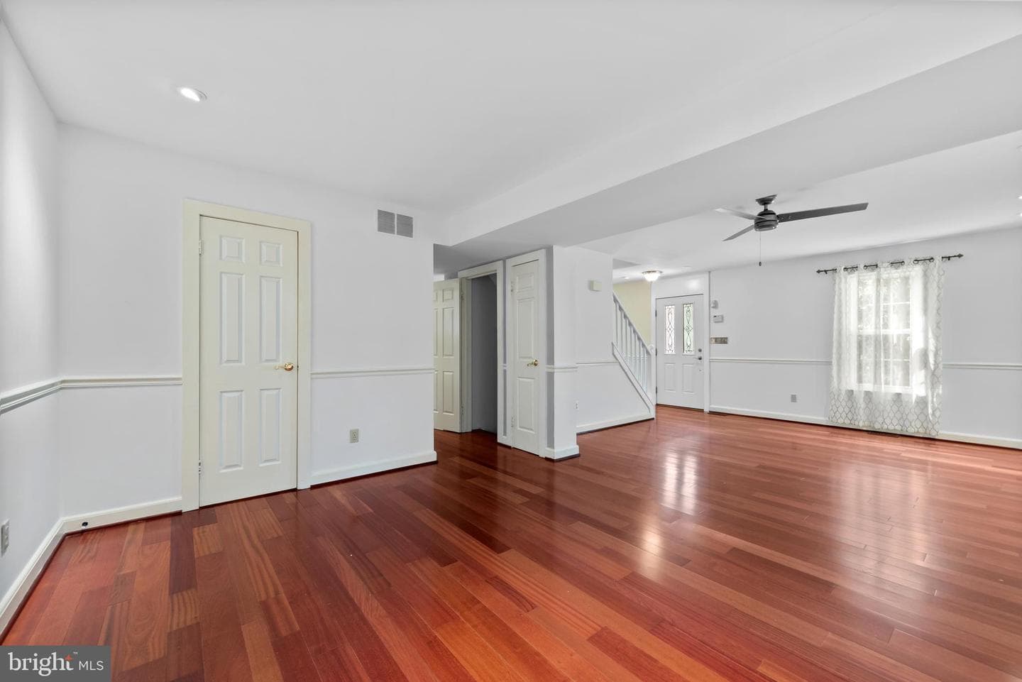 1023 Tudor Drive photo 9