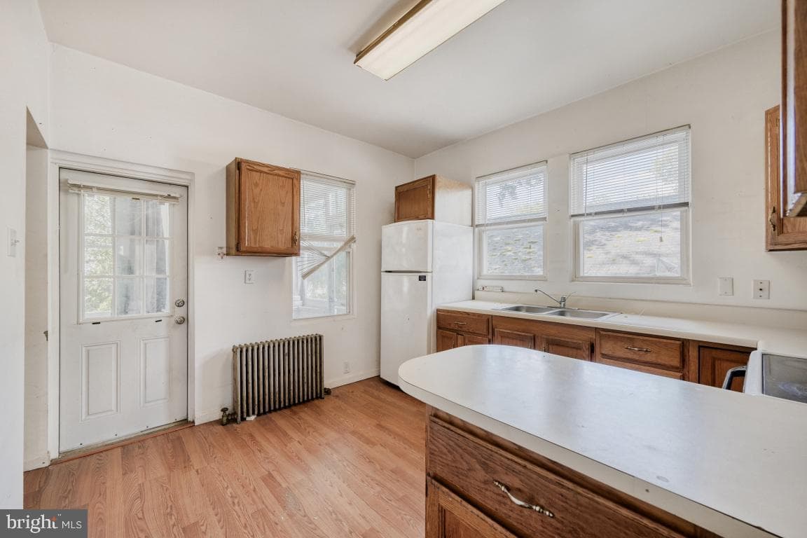 1 Eugenia Avenue photo 10