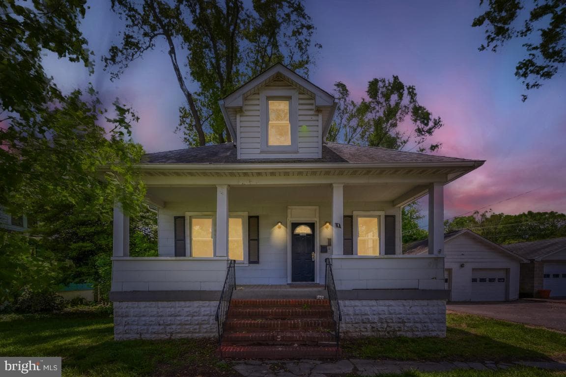 1 Eugenia Avenue photo 29