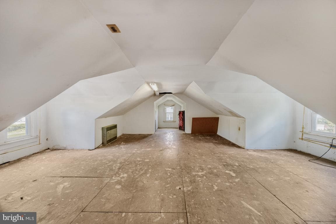 1 Eugenia Avenue photo 6