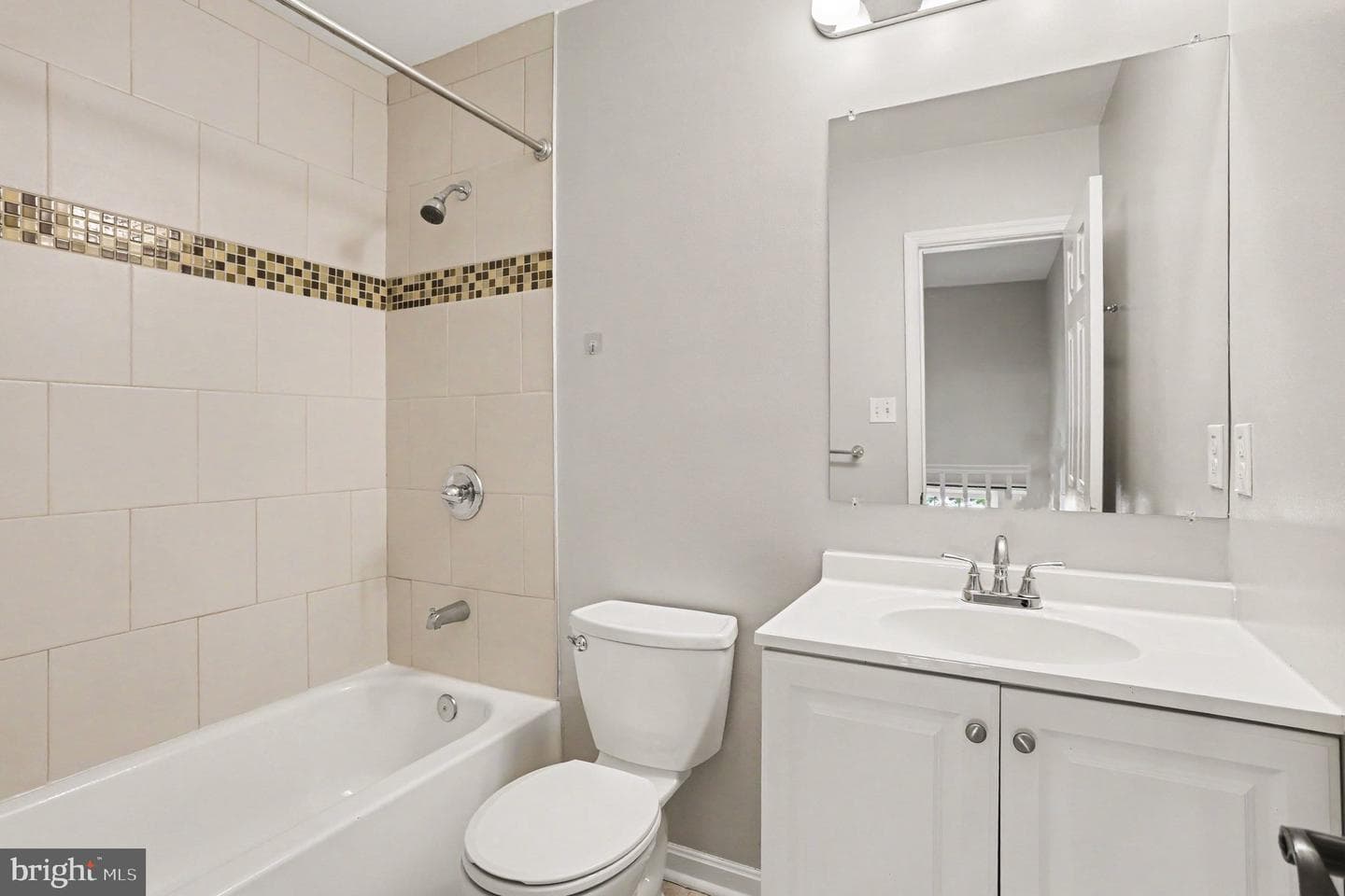 1454 Harwick Court photo 20