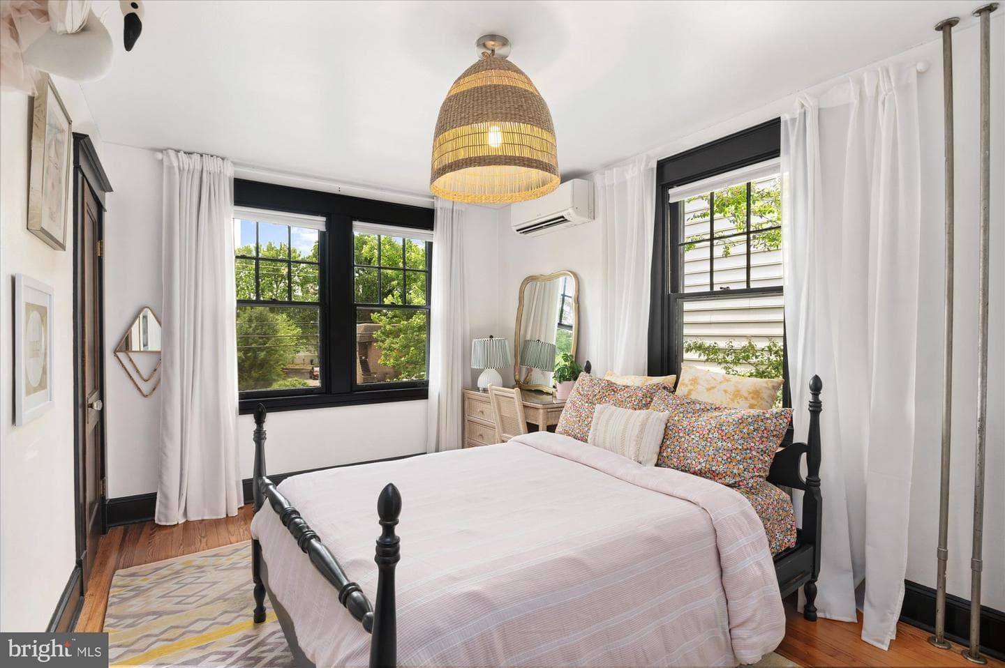 1422 West Street photo 30