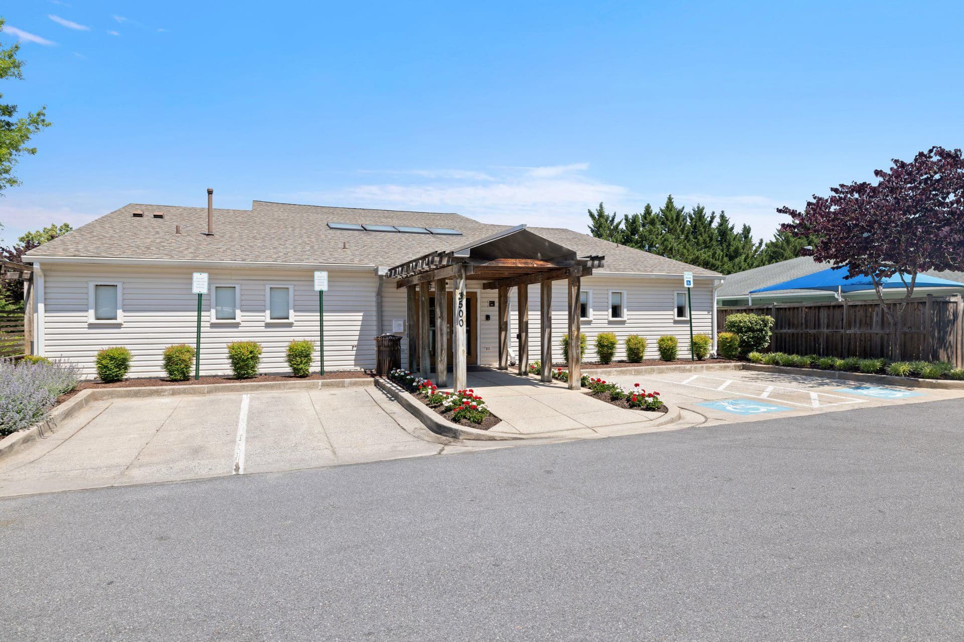 8328 Cloud Street photo 41