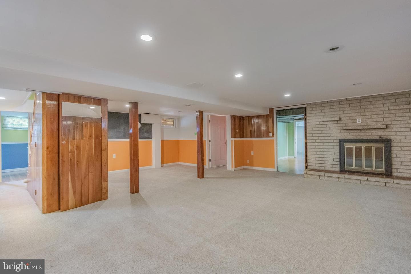 219 Coronet Drive photo 20