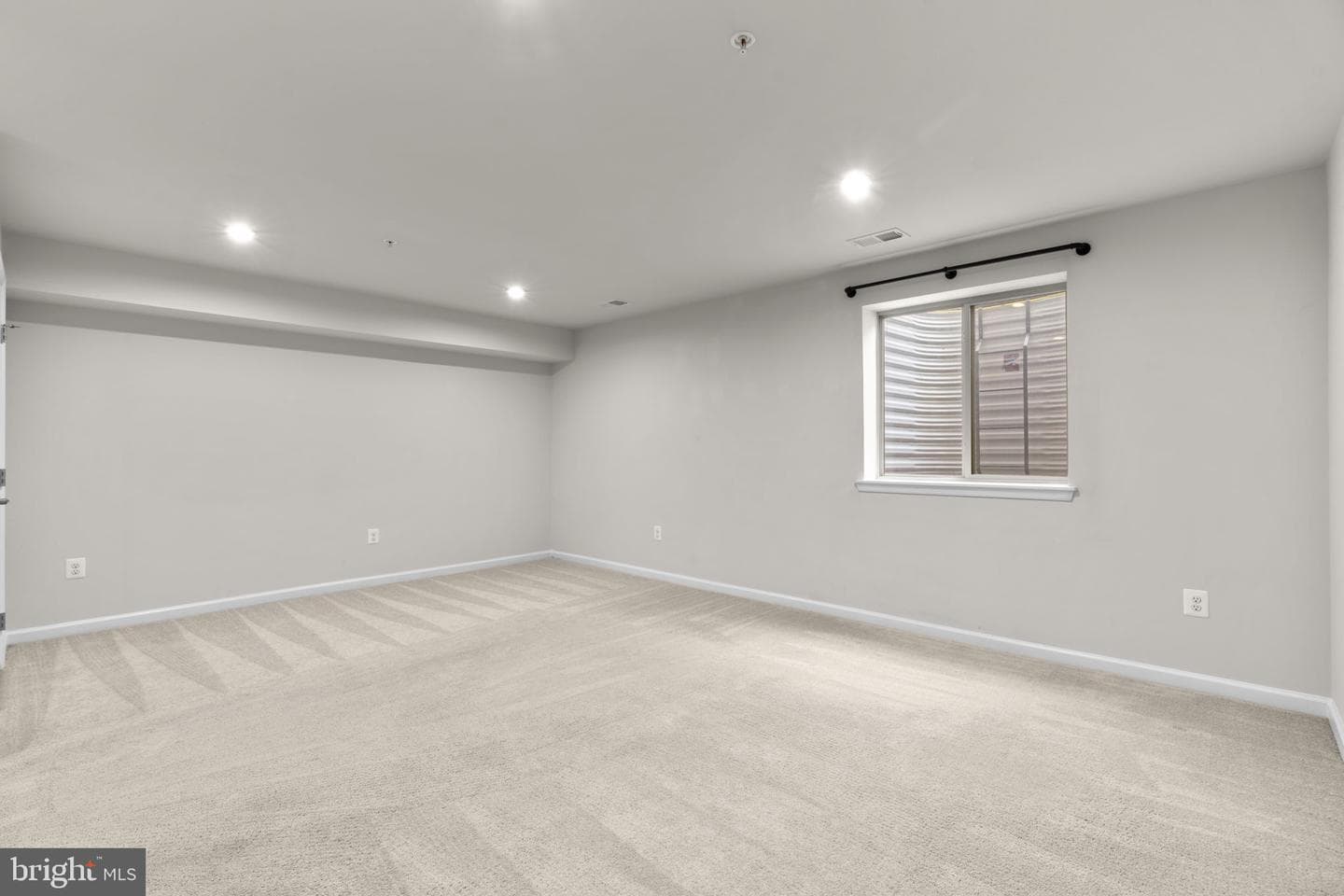 7911 N Gladden Farm Way photo 34