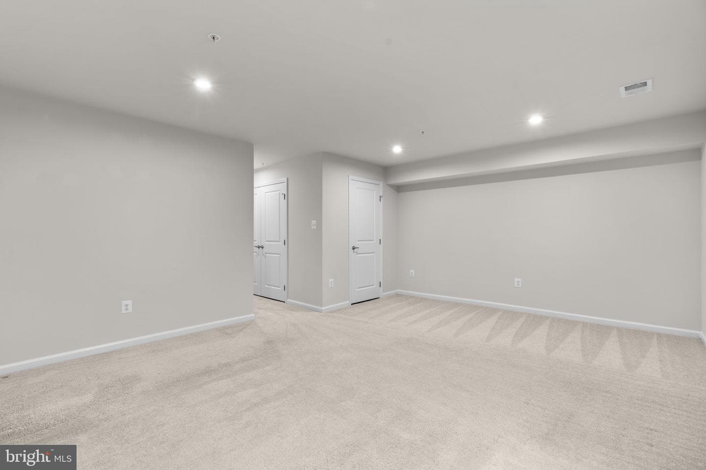 7911 N Gladden Farm Way photo 35