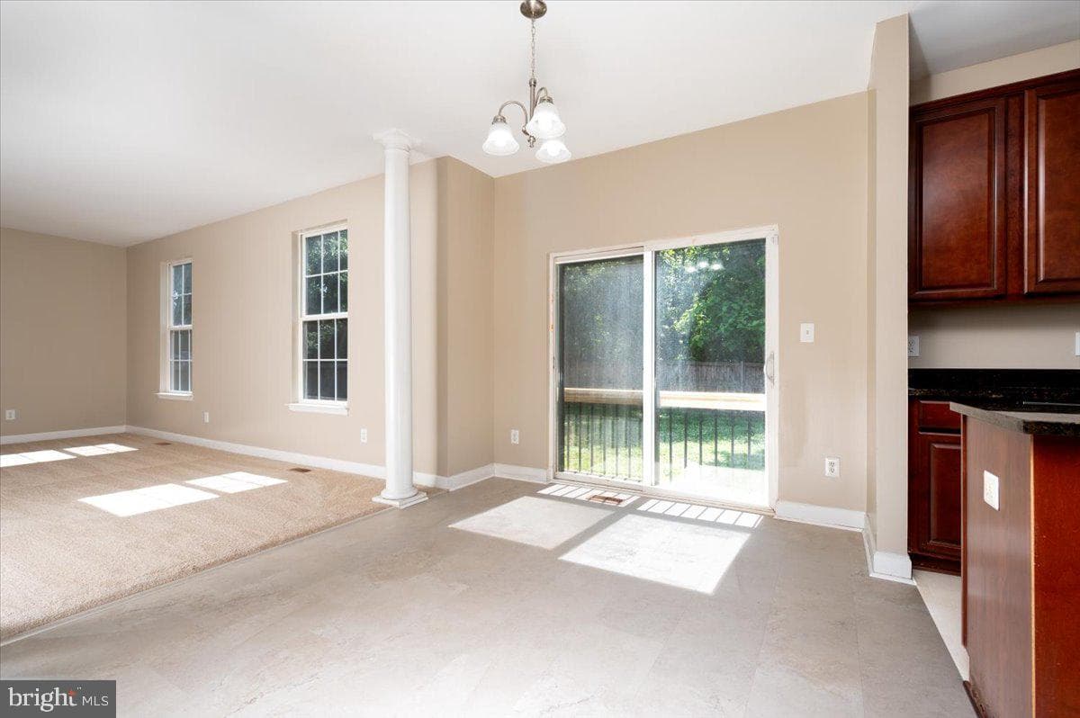 7307 Gardenia Lane photo 10